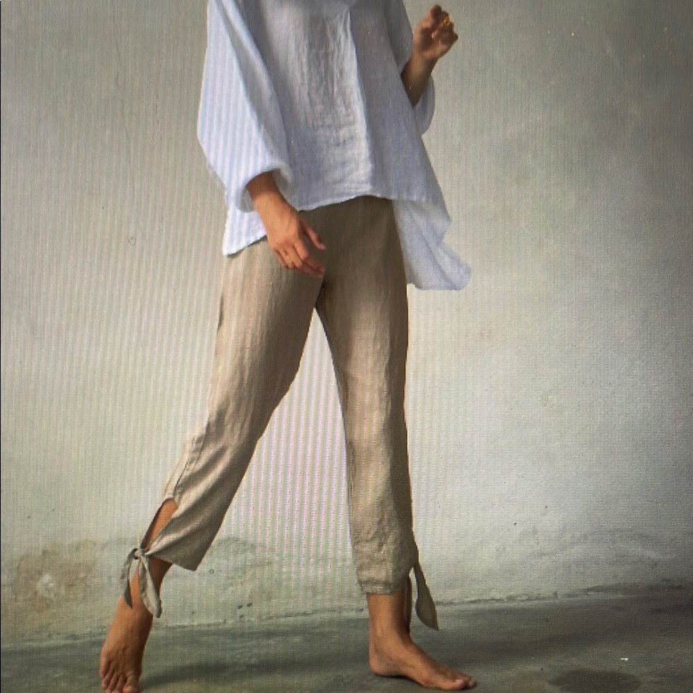 Luxmii eco-luxury tie knot 100% linen tie knot capris. Never worn.